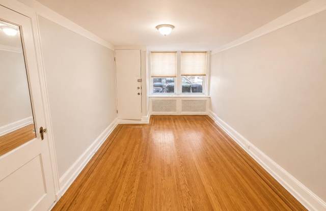 240 Suydam St # 1 Gallery 3