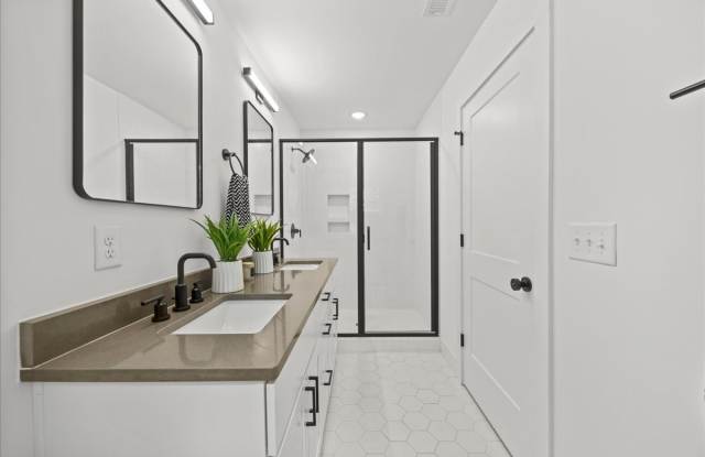 829 Cumberland Street - 1000 Gallery 2