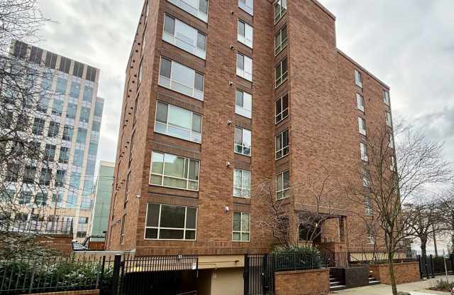 Nine Cherry Square Condominiums - First Hill - 905 Cherry Street, Seattle, WA 98104