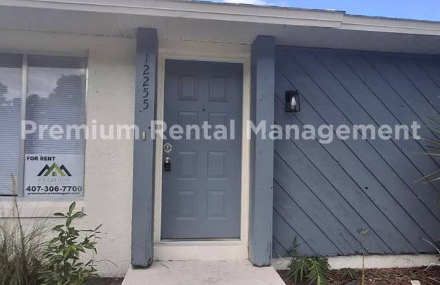 Exceptional Fully Remodeled 2-Bedroom, 2-Bath Duplex in University PlaceFenced Yard photos photos