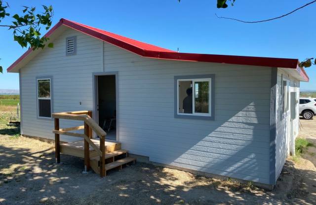 Country Property! - 24470 Ustick Road, Canyon County, ID 83676 Country Property! - 24470 Ustick Road, Canyon County, ID 83676