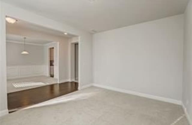 3601 Deaton Trail Gallery 4