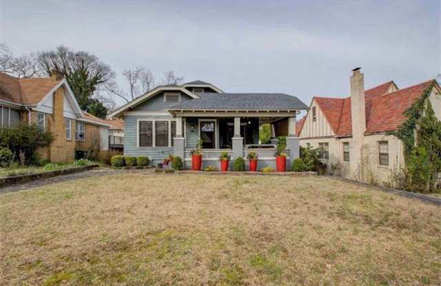 Adorable Hillcrest Bungalow photos photos
