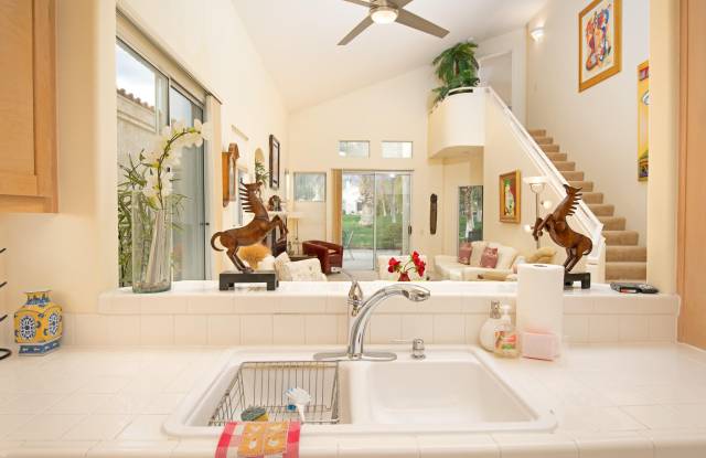 29319 E Trancas Drive Gallery 4