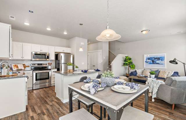 Sunnyvale Village - FALL MOVE-IN SPECIAL: GET 1 MONTH FREE! photos photos