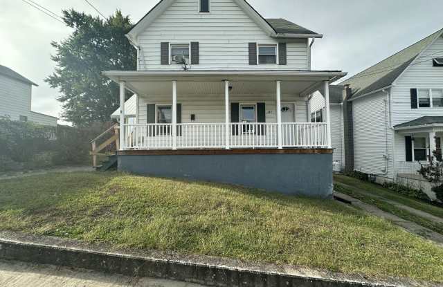 149 Tompkins Street unit: 2 photos photos