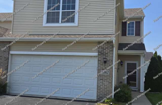 Updated Three Bedroom Townhome photos photos