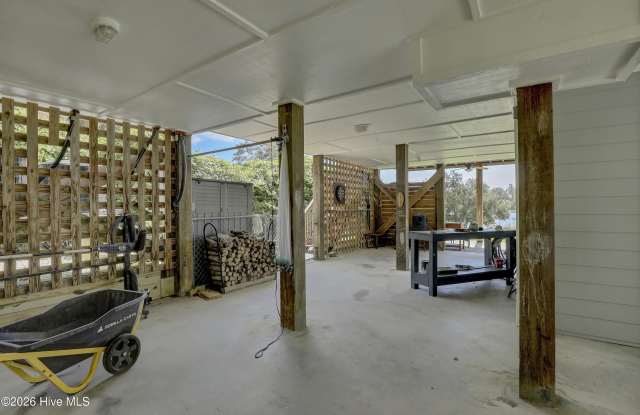 716 Bay Harbor Drive Gallery 4
