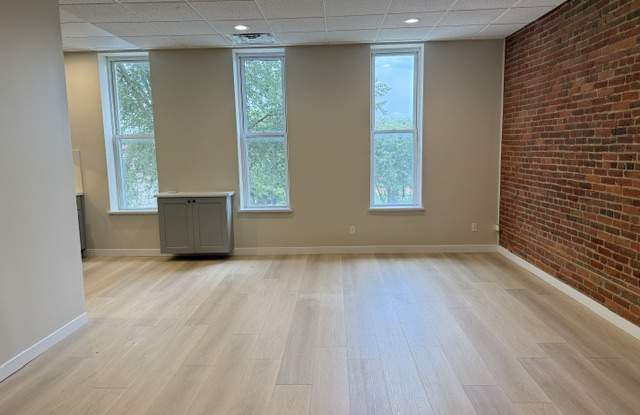 64 1/2 Lincolnway - B Gallery 2