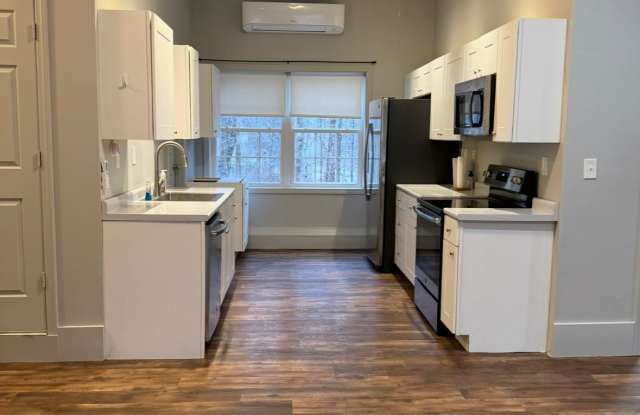 5 Delano Lane - 5 Delano Lane, York County, ME 04030