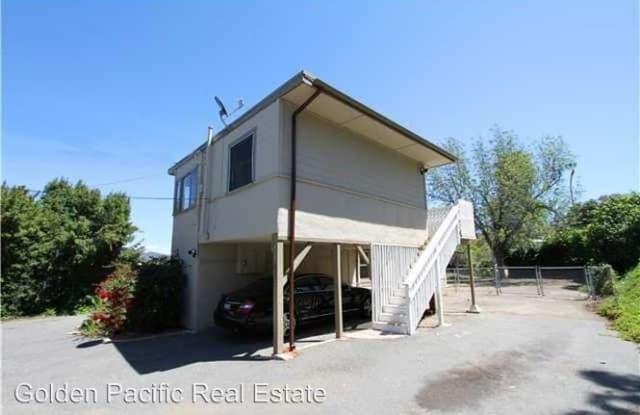 418 Phillips Way - 418 Phillips Way, Vista, CA 92083