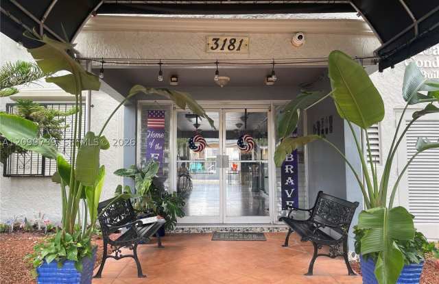 3181 SW 13th St Gallery 1