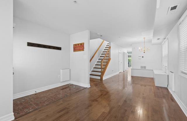 1750 Galen St SE Gallery 4