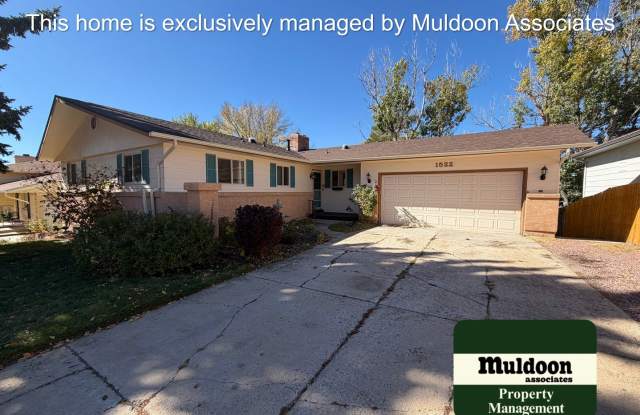Custom rancher in established neighborhood! - 1522 Lehmberg Boulevard, Colorado Springs, CO 80915