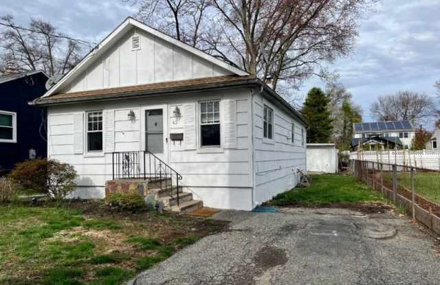 42 Camden Rd - 42 Camden Road, Parsippany-Troy Hills, NJ 07054