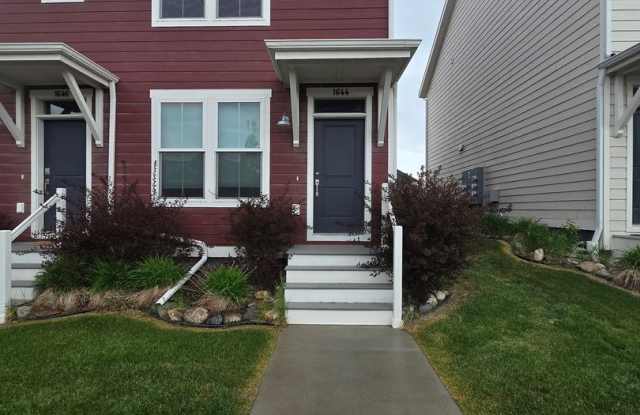 2 bedroom 2.5 Bathroom Townhome photos photos