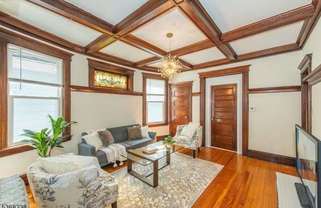 207 Hillside Ave photos photos