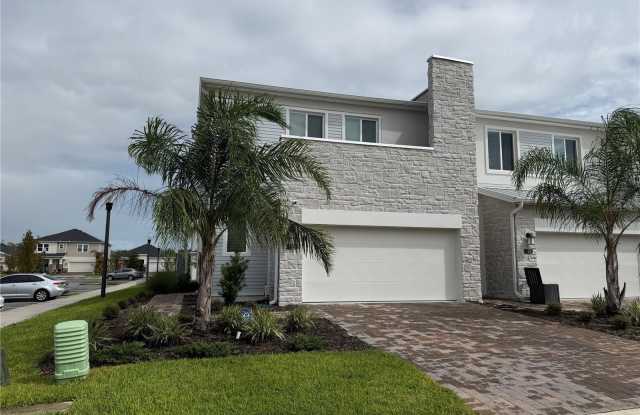 125 NINE IRON DRIVE - 125 Nine Iron Drive, Four Corners, FL 34747