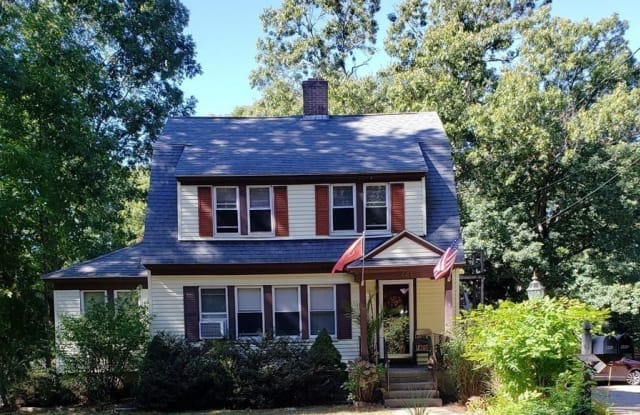 441 Walpole Street - 441 Walpole Street, Canton, MA 02021