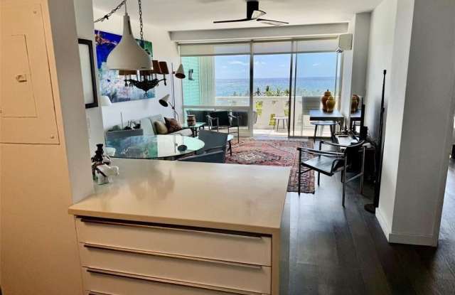 2840 N Ocean Blvd photos photos