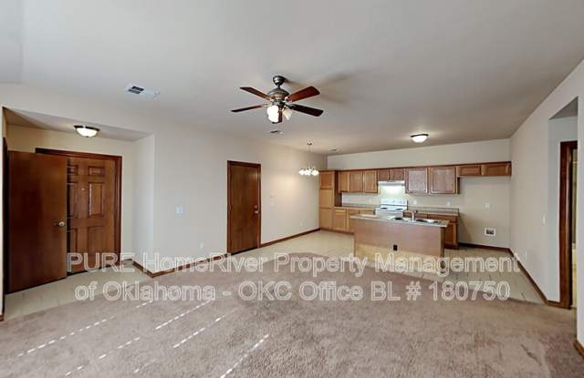 602 Garrison Ln Gallery 3