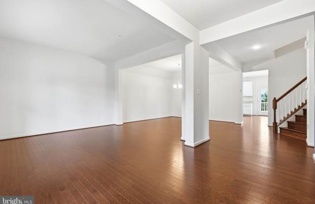 7906 SIBLEY Way Gallery 4