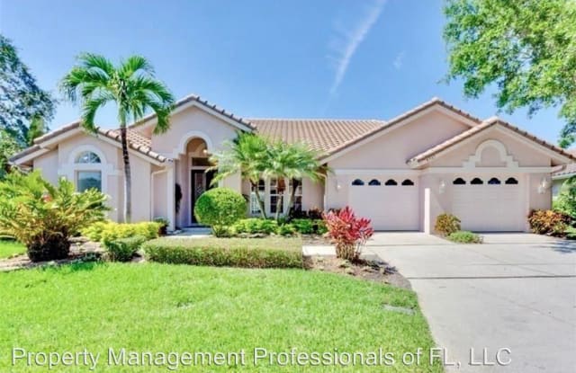 4737 Royal Palm Cir NE - 4737 Royal Palm Circle Northeast, St. Petersburg, FL 33703