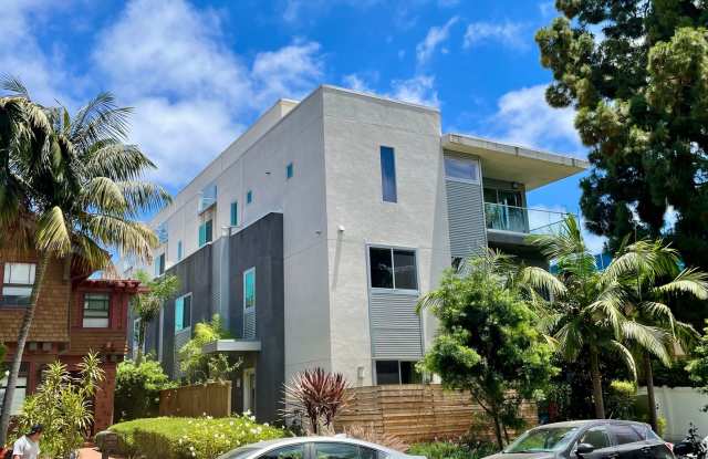 Modern Luxury Three Story 3 Bed 3.5 Bath Townhome w/Attached 2 Car Garage photos photos