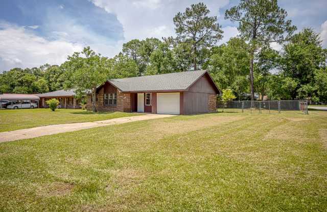 Cute home for rent Gallery 3