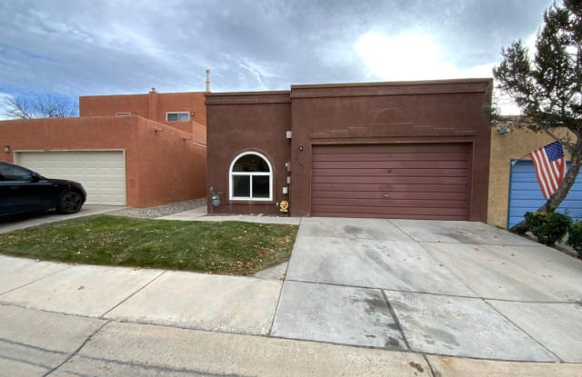7104 Canary Ln NE - 7104 Canary Lane Northeast, Albuquerque, NM 87109