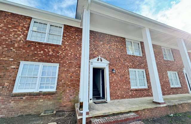 2bed/1ba Apt off S Main Kannapolis close to Downtown Kannapolis  Hwy 73 - 103 Briarcliff Drive, Kannapolis, NC 28081