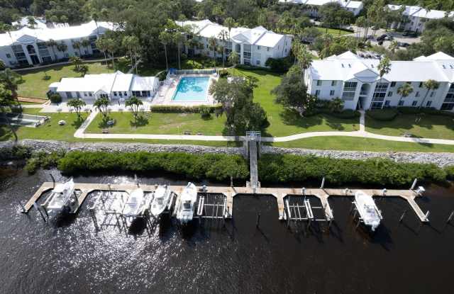 2502 SE Anchorage Cove photos photos
