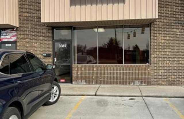 3387 FORT Street Gallery 2