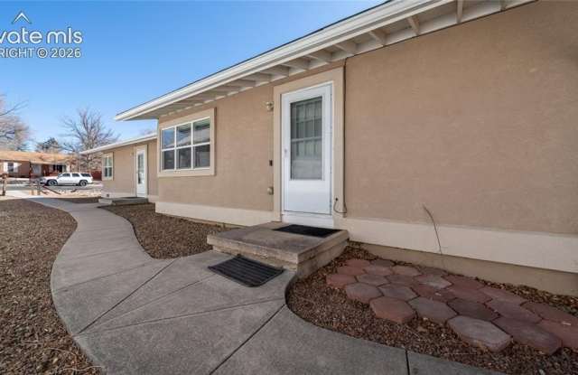 1825 W Kiowa Street photos photos