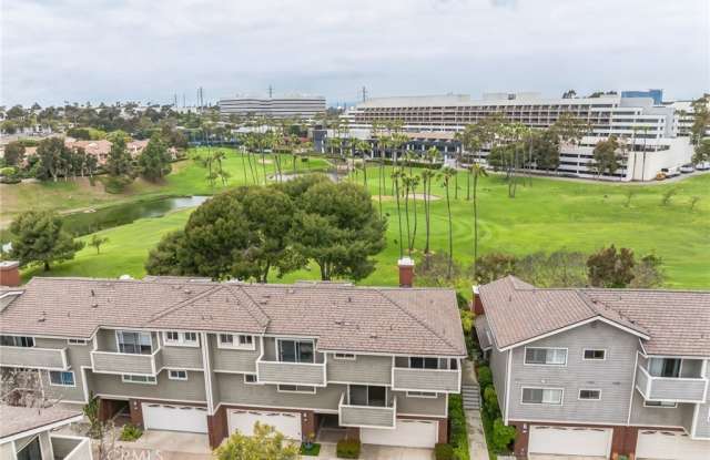 15 Tiburon Court - 15 Tiburon Court, Manhattan Beach, CA 90266
