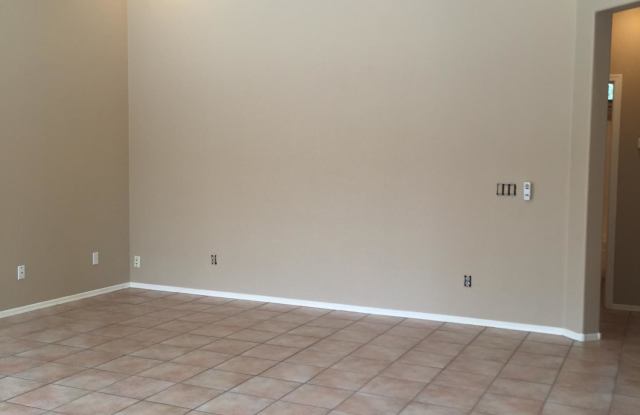 40236 N PATRIOT Way Gallery 2