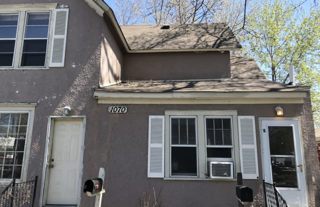 1070 21st Ave SE Uppr - 1070 Southeast 21st Avenue, Minneapolis, MN 55414