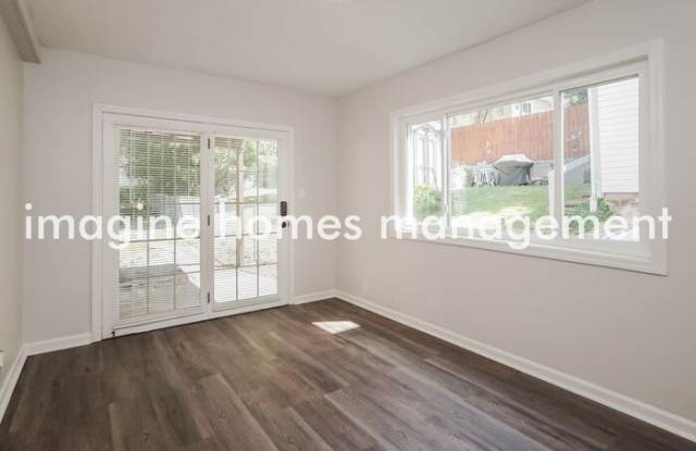 327 Kramer Way Gallery 4