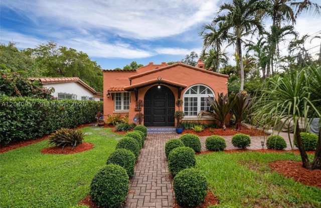 1110 Pizarro St photos photos