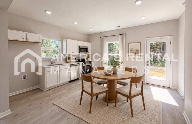 New Construction - End Unit Townhome for Rent in Clanton, AL! Gallery 4