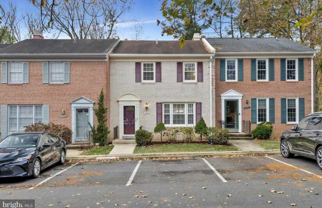 2802 BALLIETT COURT - 2802 Balliett Court, Merrifield, VA 22180