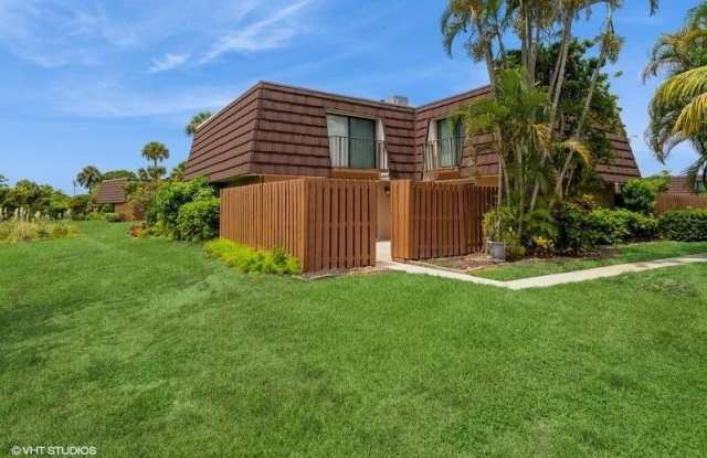 6138 SE Riverboat Drive photos photos