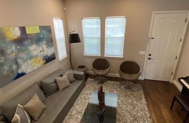 1837 Worthington CIR Gallery 2