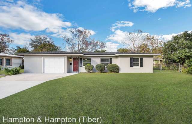4711 SUSSEX AVE - 4711 Sussex Avenue, Jacksonville, FL 32210