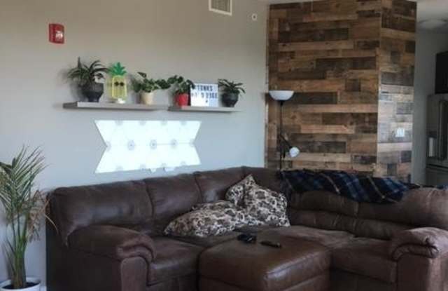 148 W GIRARD AVENUE photos photos