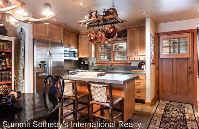 665 C Deer Valley Drive - #7 Greyhawk #7 Gallery 2
