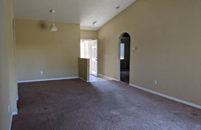 12028 Cedarfield Dr Gallery 2