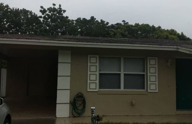 2063 Bonneville Dr - 2063 Bonneville Drive, University, FL 32826