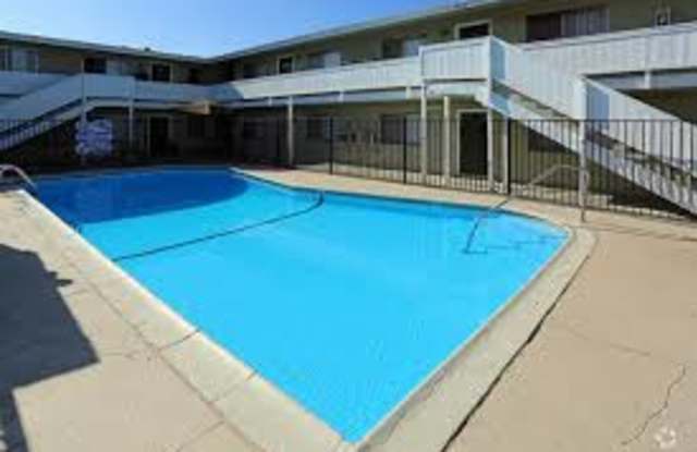 7631 Normal Avenue - 7 Gallery 2