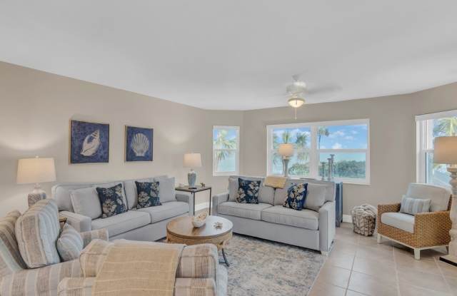 8880 N Sea Oaks Way Gallery 4